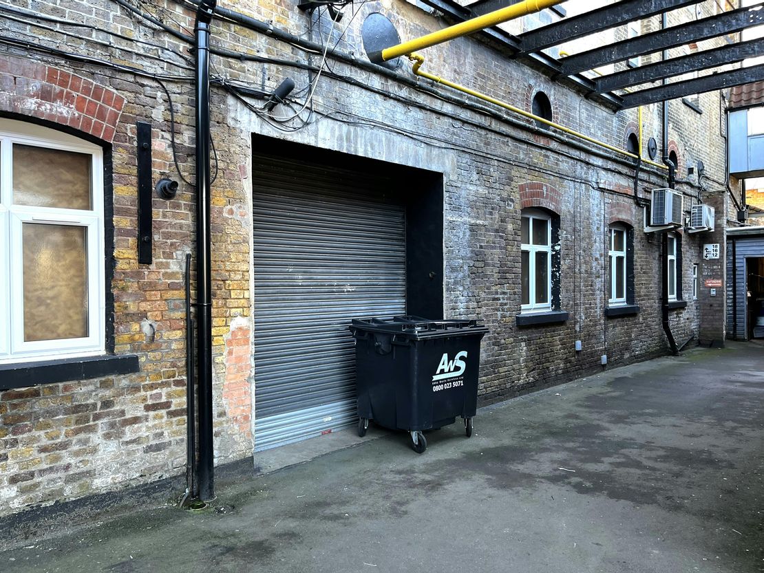 Unit 14, Paramount Industrial Estate, Watford, WD24 7XA