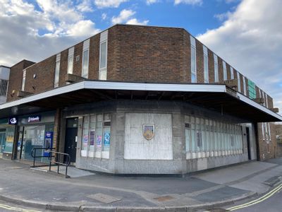 Property Image for Former Natwest Bank, 43 Commercial Road, Totton, Southampton, Hampshire, SO40 3BX