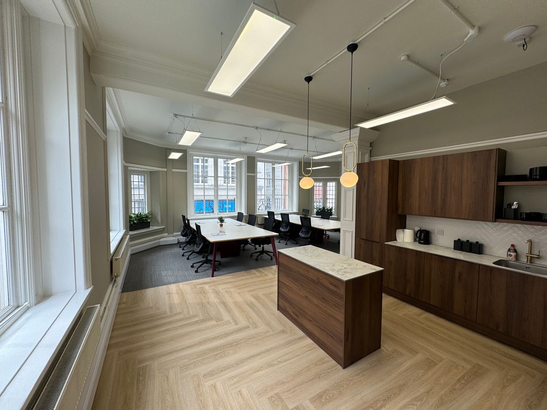 Eagle House, 62-68 Cross Street, Manchester, M2 4JQ