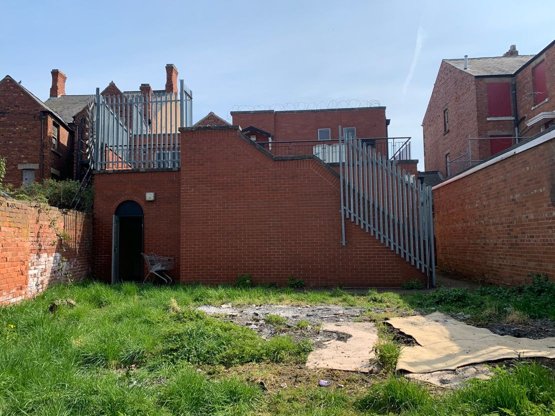 50/52 Bridge Street
																					Worksop,