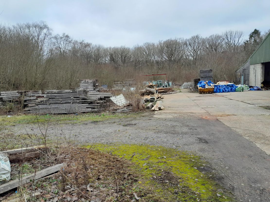 The Old Framing Yard, Nickley Wood, Shadoxhurst, Ashford, Kent, TN26 1LZ