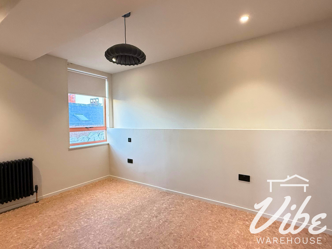 unit 6 flat 5, 2 Overbury Rd, Harringay Warehouse District, London N15 6RH