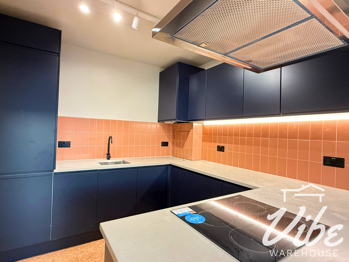 unit 6 flat 5, 2 Overbury Rd, Harringay Warehouse District, London N15 6RH
