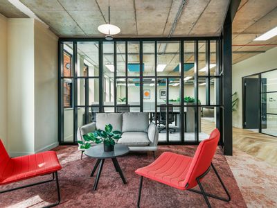 Property Image for 6 East Parade, Leeds, LS1 2AD