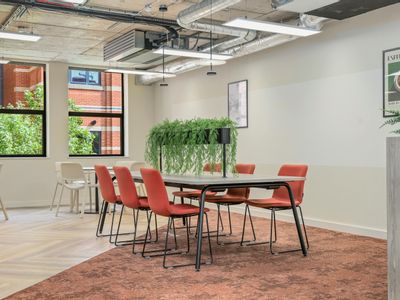 Property Image for 6 East Parade, Leeds, LS1 2AD