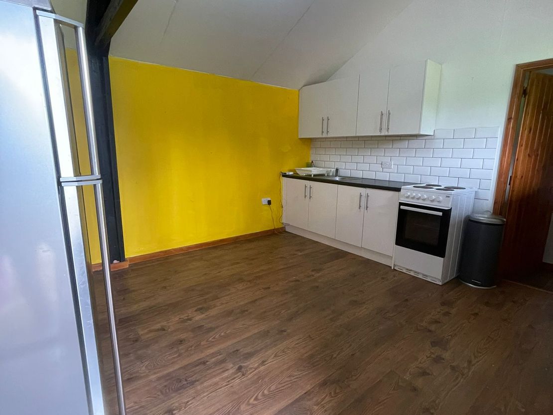 Stable Units Slades Farm, Thorncombe Street, Bramley, GU5 0LT