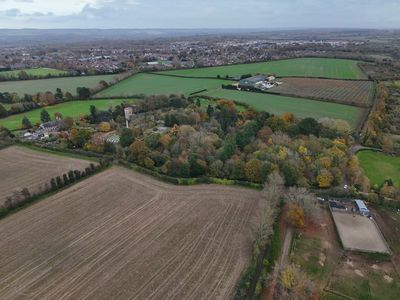 Property Image for Boughton Mount, Boughton Lane, Boughton Monchelsea, Maidstone, Kent, ME17 4NA
