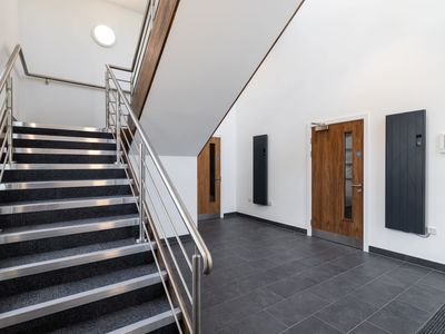 Property Image for 406 Woodford, Roding Lane South, Woodford Green, Essex, IG8 8EY