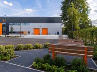Property Image for 406 Woodford, Roding Lane South, Woodford Green, Essex, IG8 8EY