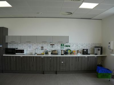 Property Image for 252 Bath Road, Slough, SL1 4DX