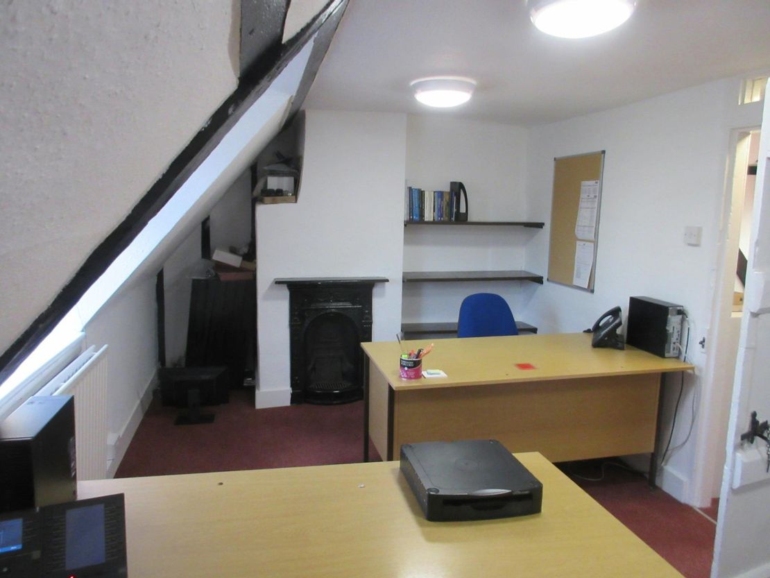 Portmore House, 54 Church Street, Weybridge, KT13 8DP
