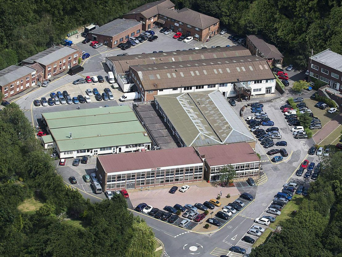 Lansbury Business Estate, 102 Lower Guildford Road, Knaphill, Woking, GU21 2EP