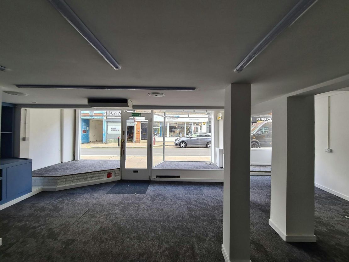 106-108 Guildford Street, Chertsey, KT16 9AH