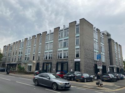 Property Image for 40-44 Coombe Road, New Malden, KT3 4QF