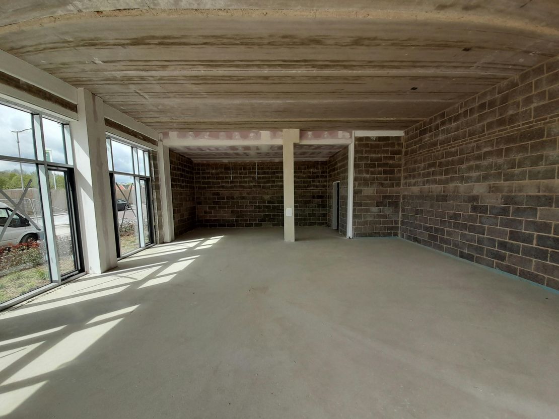 Retail Units, 2, 3, 4 & 5, Wallingford Road, Basingstoke, RG24 9QD