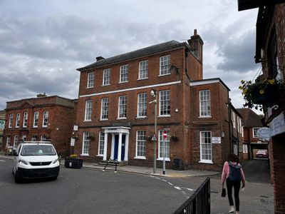 Property Image for 4 Downing Street, Farnham, GU9 7PB