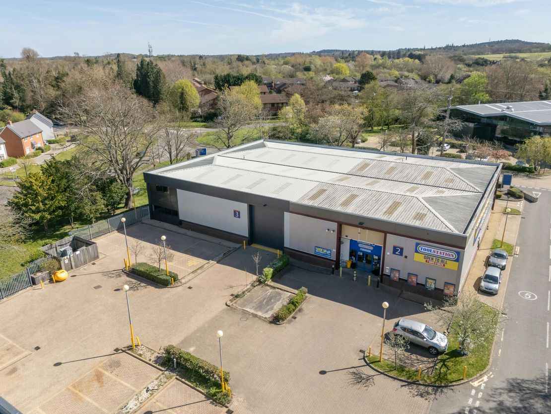 Monkton Park Industrial Estate, Farnham Trading Estate, Farnham, GU9 9PA