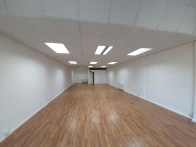 Property Image for Unit 5, Chineham Shopping Centre, Chineham, Basingstoke, RG24 8BQ