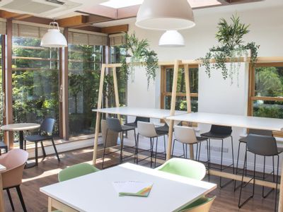 Property Image for Cheyenne House, West Street, Farnham, GU9 7EQ