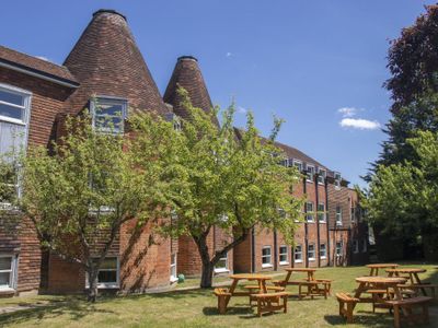 Property Image for Cheyenne House, West Street, Farnham, GU9 7EQ