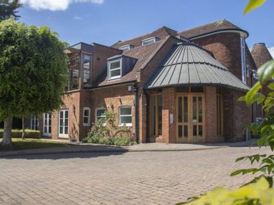 Property Image for Cheyenne House, West Street, Farnham, GU9 7EQ