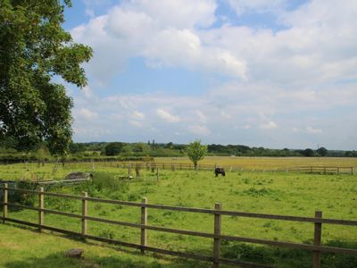 Property Image for Unit 9 Oakhanger Business Park, Oakhanger Road, Bordon, GU35 9JA