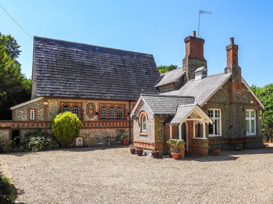 St Martins House Business Centre, Ockham Road South, East Horsley, KT24 6RX