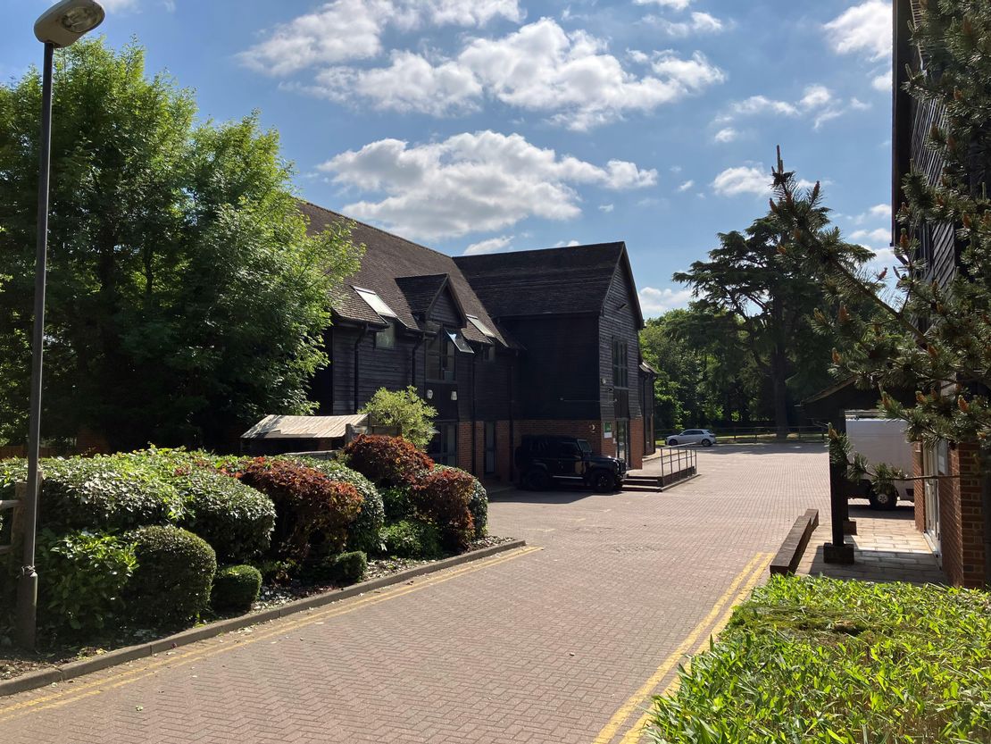 2 Links Business Centre, Old Woking Road, Woking, GU22 8BF