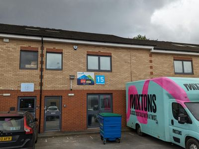 Property Image for Unit 15 Boundary Business Centre, Boundary Way, Woking, GU21 5DH