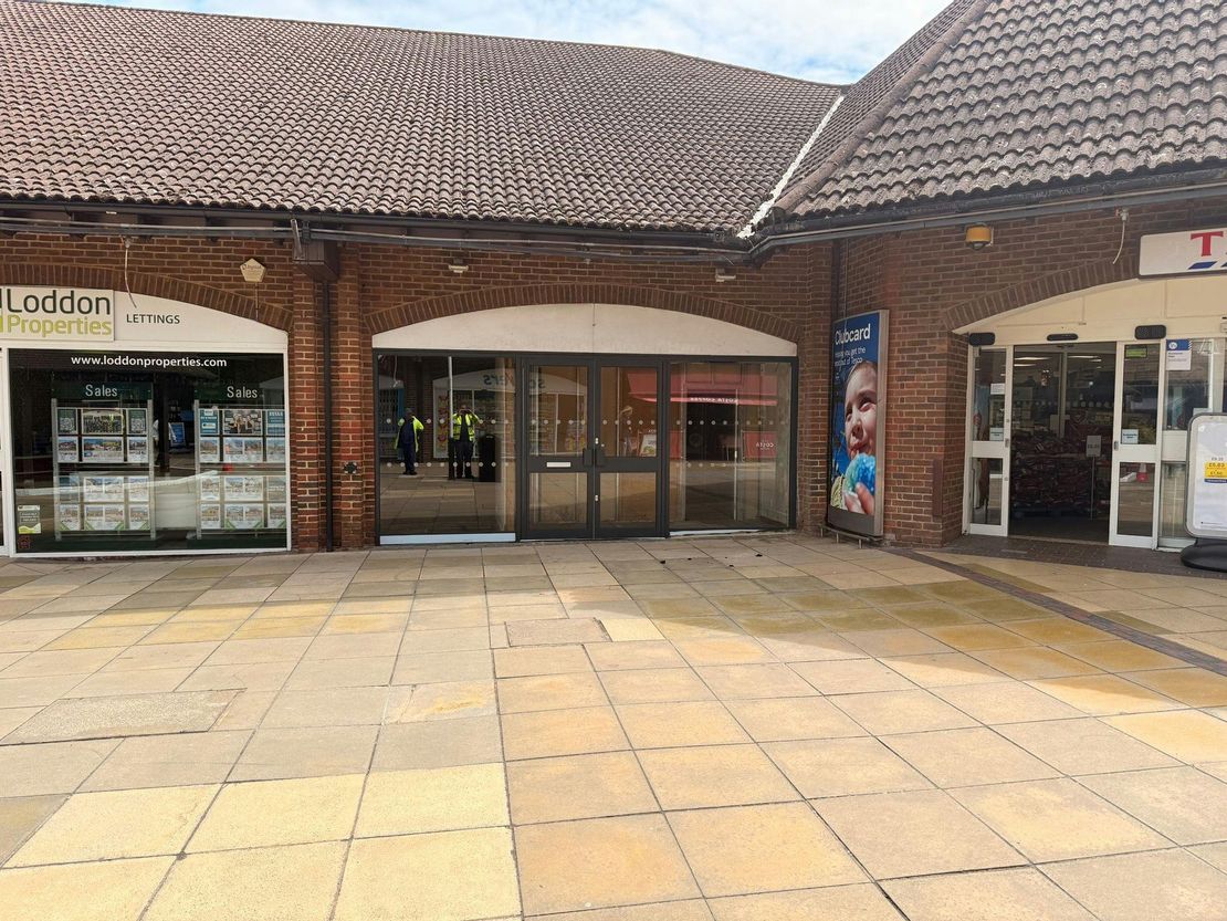 1 Chineham Shopping Centre, Chineham, Basingstoke, RG24 8BQ