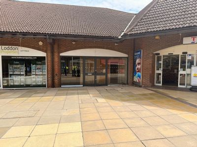 Property Image for 1 Chineham Shopping Centre, Chineham, Basingstoke, RG24 8BQ