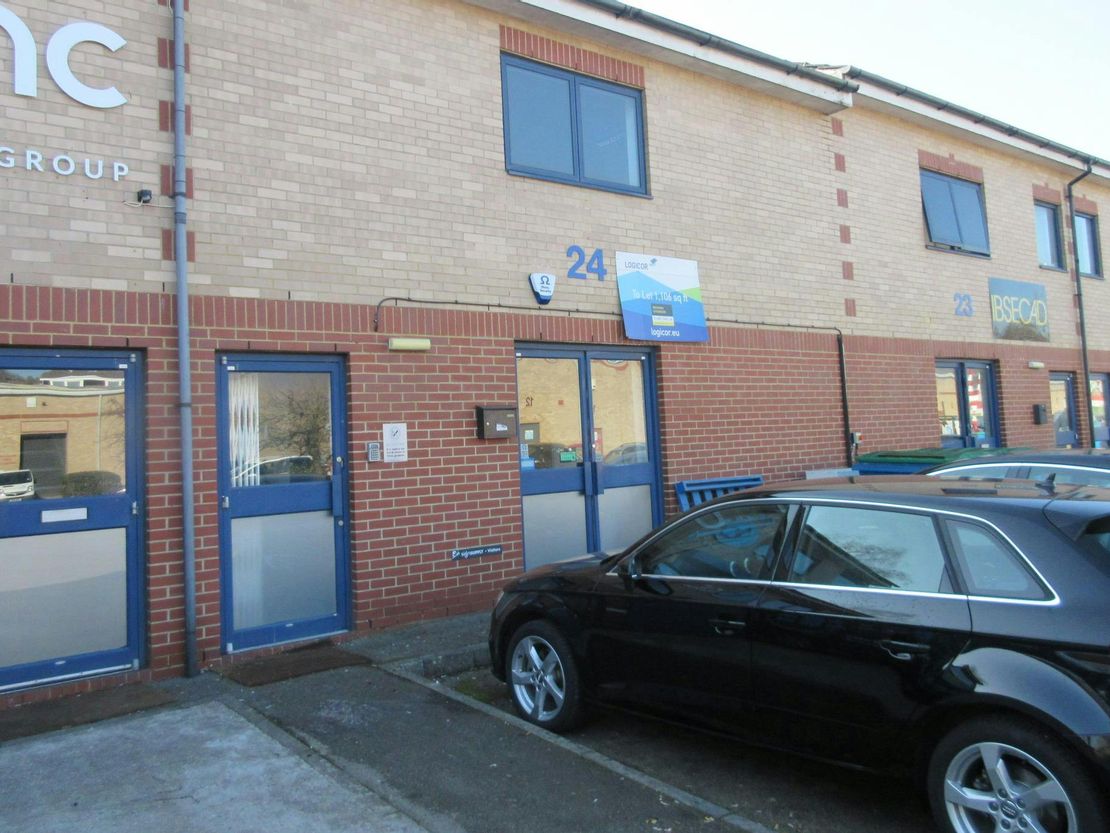 Unit 24 Boundary Business Centre, Boundary Way, Woking, GU21 5DH