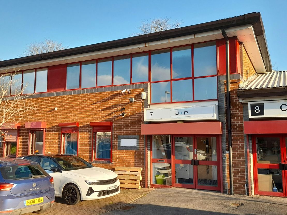 7 Campbell Court, Bramley, Tadley, RG26 5EG