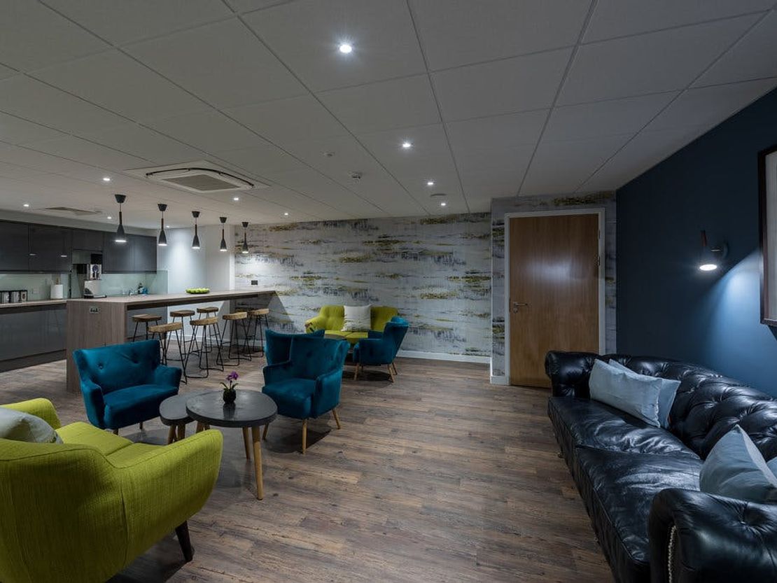 Arena Business Centre, The Square, Basing View, Basingstoke, RG21 4EB