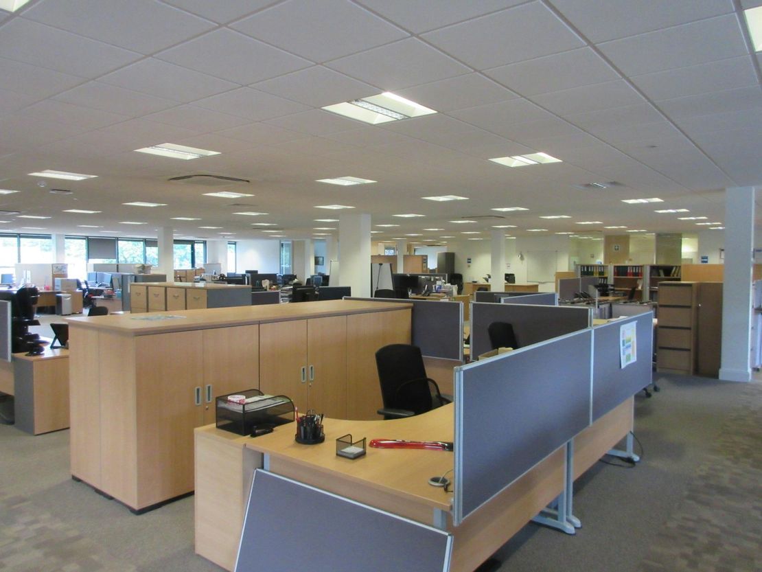 First Floor Offices, Unit 2 Genesis Business Park, Albert Drive, Woking, GU21 5RW
