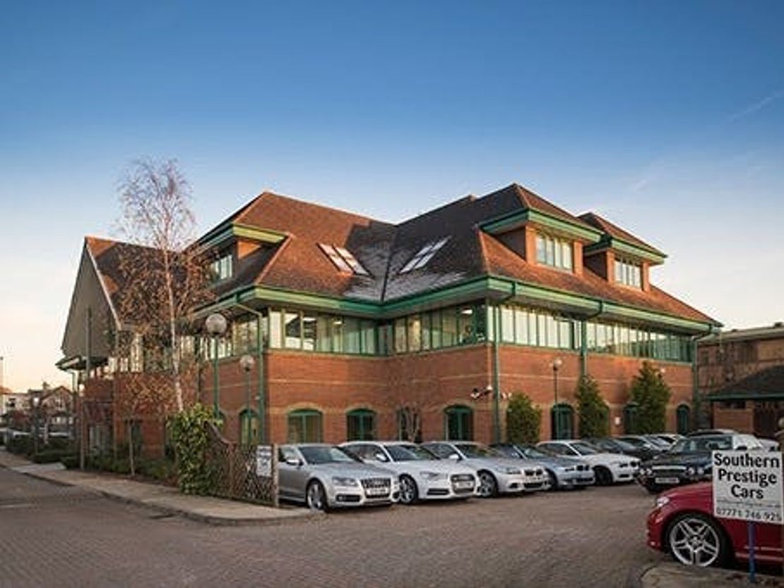 Regus, Dorset House, Regent Park, Kingston Road, Leatherhead, KT22 7PL