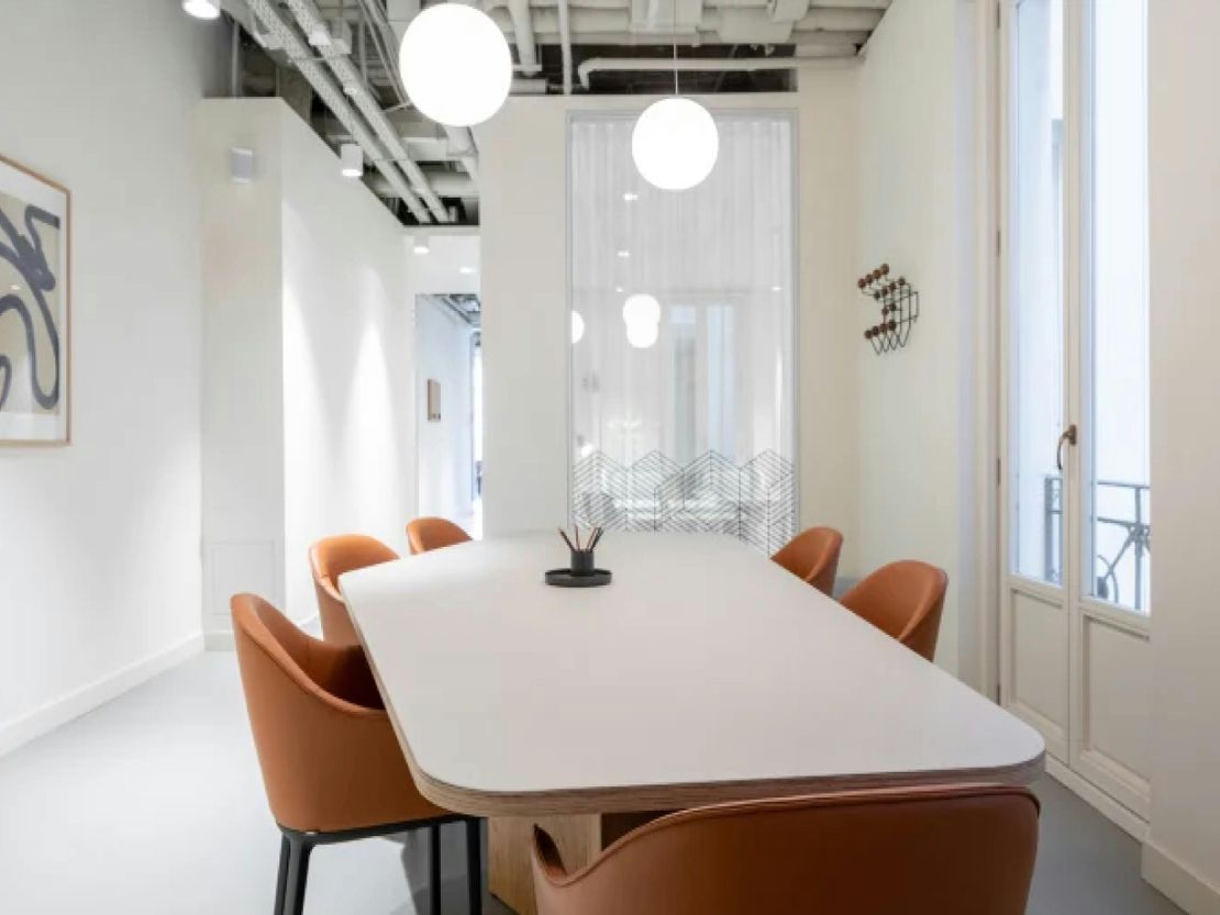 2 Guildford Business Park, Guildford, GU2 8XG
