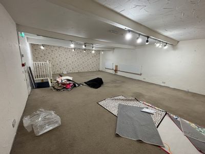 Property Image for 195 Wakefield Road, Scissett, Huddersfield, West Yorkshire, HD8 9JL
