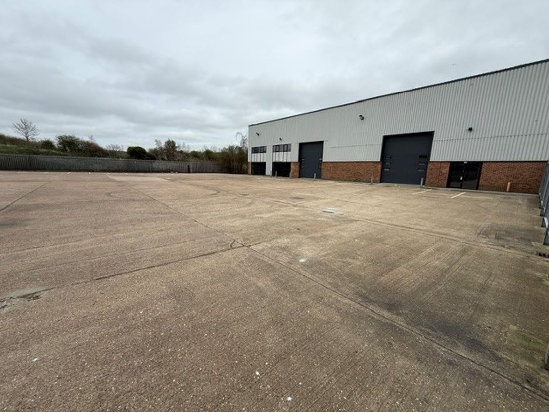 56/57 Trinity Trading Estate, Mill Way, Sittingbourne, Kent, ME10 2PD