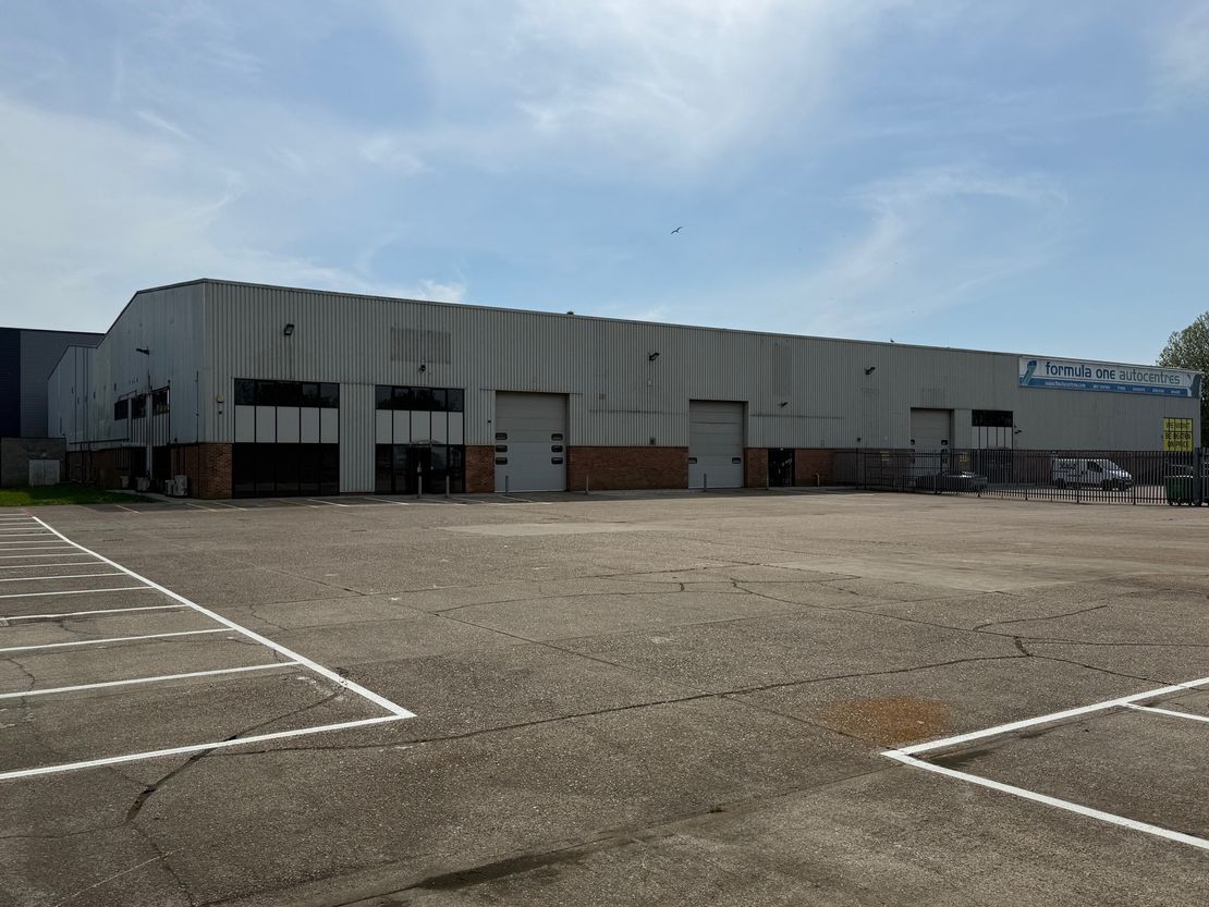 56/57 Trinity Trading Estate, Mill Way, Sittingbourne, Kent, ME10 2PD