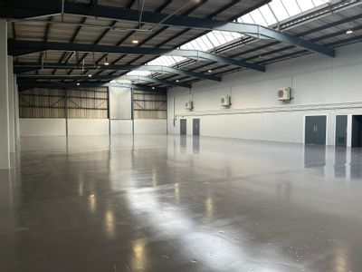 Property Image for 28 Heathfield, Stacey Bushes, Milton Keynes, Buckinghamshire, MK12 6HP