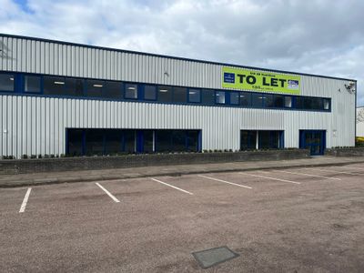 Property Image for 28 Heathfield, Stacey Bushes, Milton Keynes, Buckinghamshire, MK12 6HP