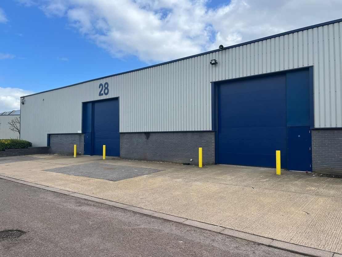 28 Heathfield, Stacey Bushes, Milton Keynes, Buckinghamshire, MK12 6HP