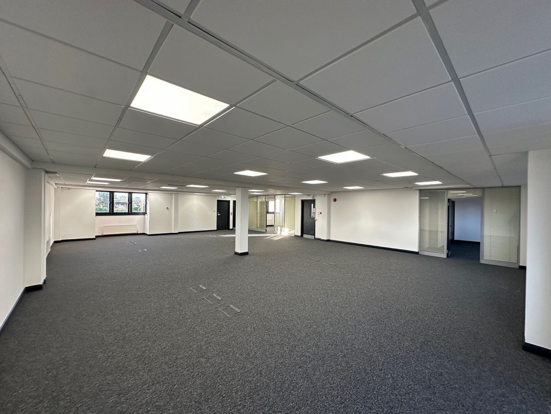Penn House, 22 Station Road, Gerrards Cross, Buckinghamshire, SL9 8EL