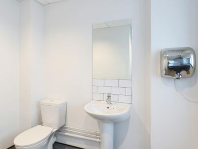 Property Image for Unit 6 Burnt Ash Trade Park, Quarry Wood, Aylesford, ME20 7XB