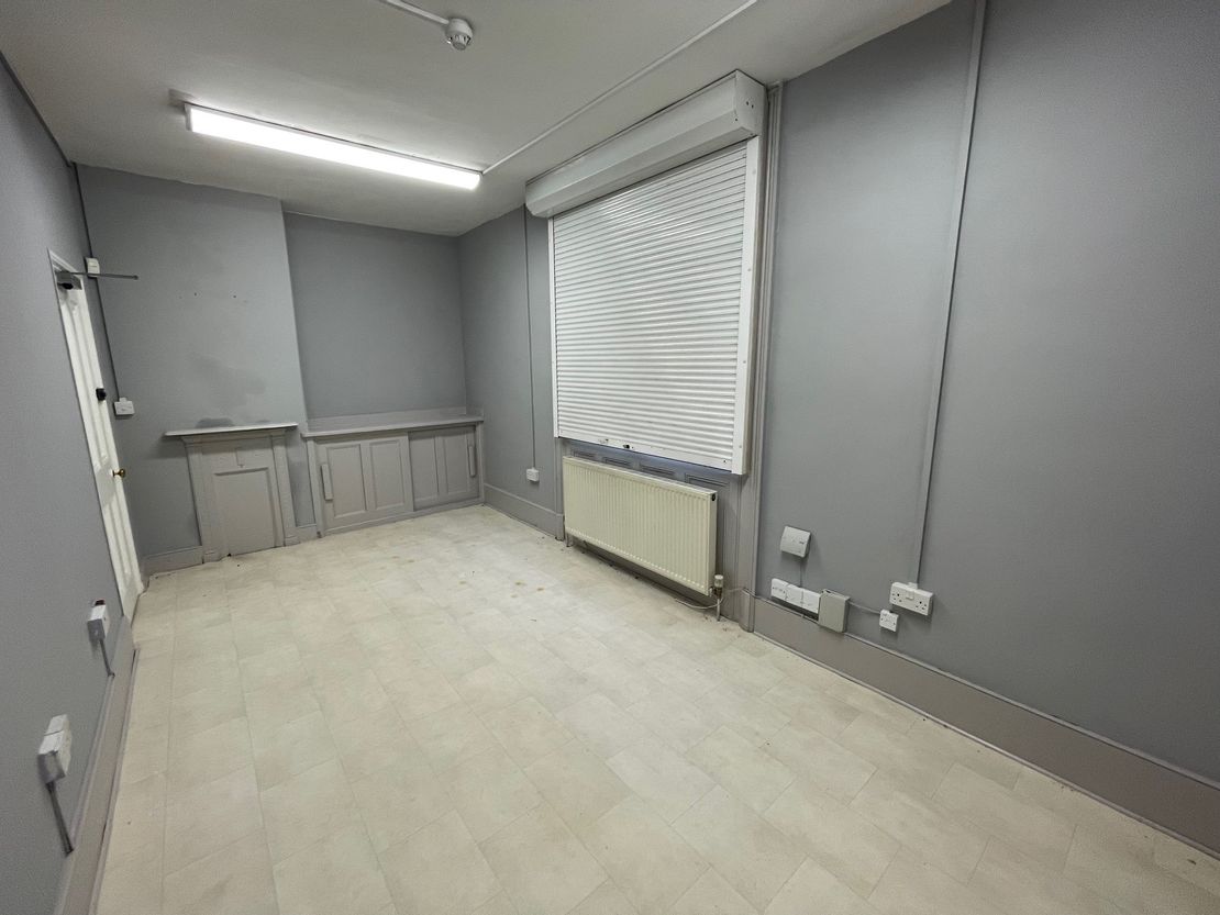 Ground Floor, 28 Bridge Street, Thetford, Norfolk, IP24 3AG