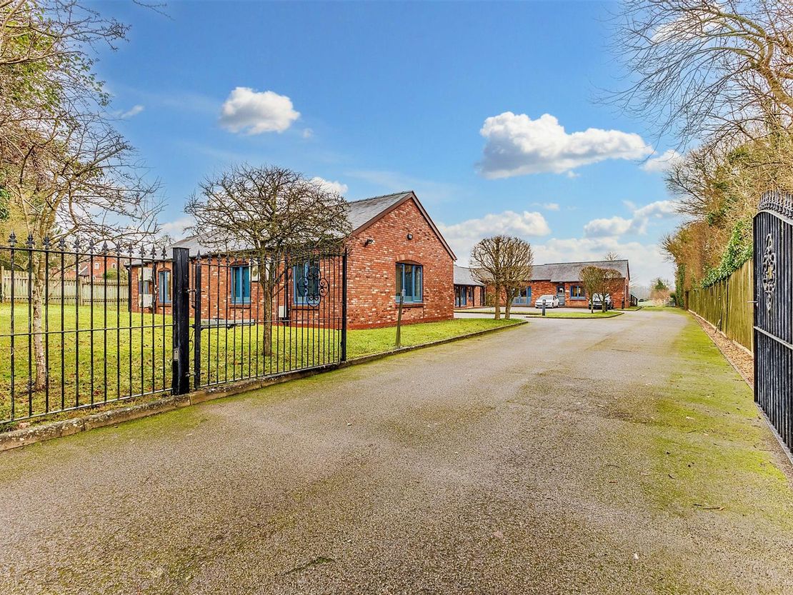 Ardencroft Court, Ardens Grafton, Alcester