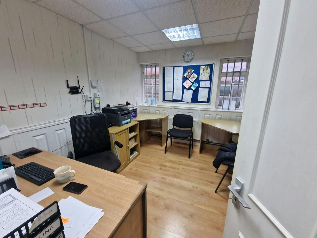 8 New Street, Basingstoke, RG21 7DE