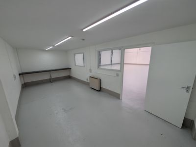 Property Image for A5 Oak Park Industrial Estate, Northarbour Road, Portsmouth, Hampshire, PO6 3TJ