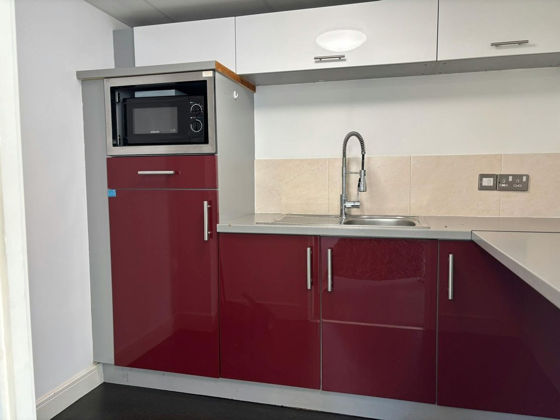 6 Vista Place, Coy Pond Business Park, Poole, BH12 1JY